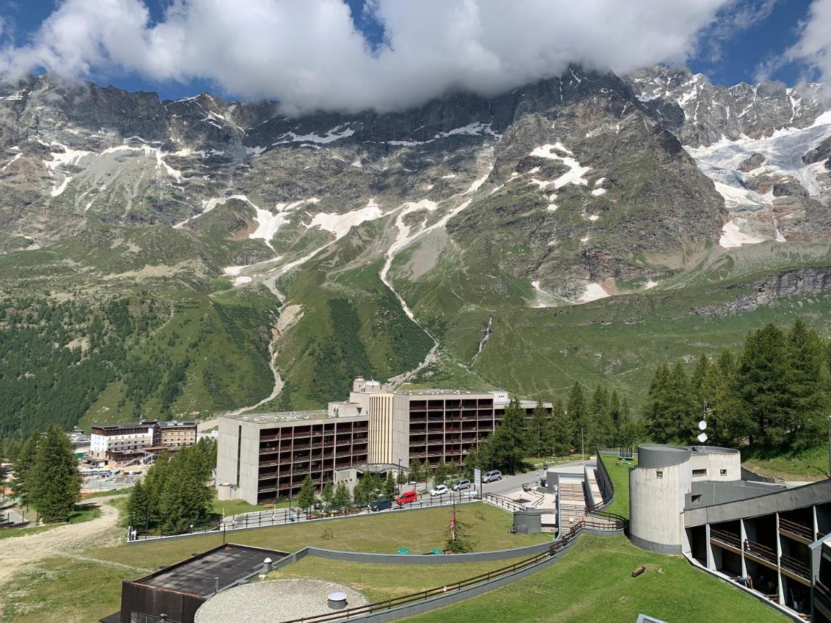 Cervinia Ski In Ski Out - Spacious Apartment Breuil-Cervinia Zewnętrze zdjęcie